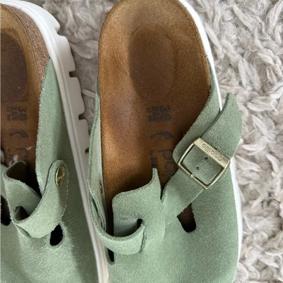 Birkenstock Boston Chunky Clogs in Green Tea (Papillio) - Picture 6 of 12